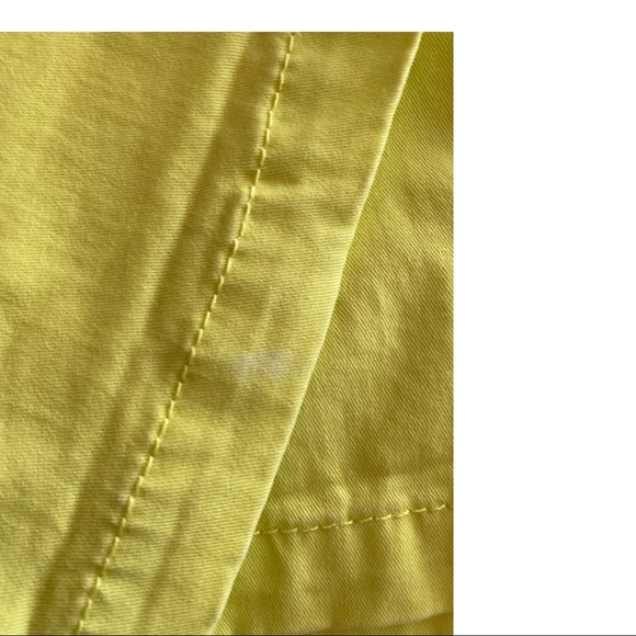 Old Navy Capris - Size 2 - Lime Green - Picture 6 of 8